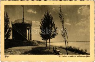 1941 Baja, Türr István emlékmű a Duna partján (gyűrődés / crease)