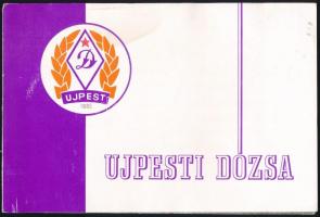 cca 1980 Újpesti Dózsa Sport Club játékoskártyák + 1969 Újpesti bajnokcsapat nyomtatott fotója és játékosainak nyomtatott aláírásai