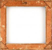 Dekoratív, historizáló stílusú fa keret, belső méret: 27,2x29,2 cm