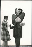 cca 1976 Zsigri Oszkár (1933-?) budapesti fotóművész hagyatékából pecséttel jelzett, vintage fotóművészeti alkotás (Kiállításon), 24,2x16,6 cm