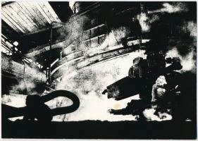 cca 1974 Kurucz János (?-?) miskolci fotóművész feliratozott, vintage fotóművészeti alkotása (Kohónál), a magyar fotográfia avantgarde korszakából, 24x18 cm