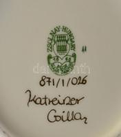 Zsolnay virág mintás váza, kézzel festett, jelzett, kis hajszál repedéssel, m: 34 cm