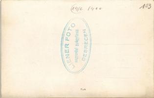 Debrecen, Nagyerdei gyógyfürdő, fürdőzők csoportképe. Liener Foto, photo