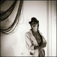 cca 1981 Éppencsak..., Menesdorfer Lajos (1941-2005) budapesti fotóművész hagyatékából, 4 db vintage...