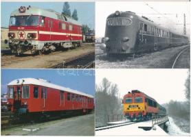 16 db MODERN motívum képeslap: magyar motorvonatok / 16 modern motive postcards: Hungarian motor trains