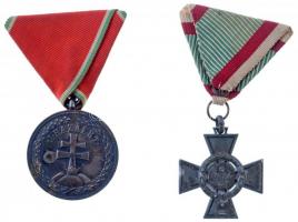 1939. Magyar Ezüst Érdemérem hadiszalagon ezüstözött Br kitüntetés, BRONZ fémjel a peremen (39mm) + 1942. Tűzkereszt II. fokozata hadifém kitüntetés mellszalaggal T:2 patina Hungary 1939. Hungarian Silver Medal of Merit on war ribbon / SI DEUS PRONOBIS QUIS CONTRA NOS MCMXXII silver-plated Br decoration on ribbon with BRONZ hallmark on edge (39mm) + 1942. Fire Cross, 2nd Class war metal decoration with ribbon C:XF patina NMK 391;447.