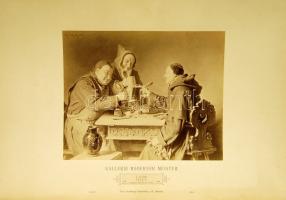 4 db nagyméretű keményhátú fotó