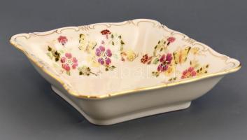 Zsolnay pillangó mintás nagy étkészlet, 6 személyes, összesen 37 db, kézzel festett, jelzett, hibátl...