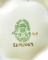 Zsolnay virág mintás váza, kézzel festett, jelzett, hibátlan, m: 15 cm