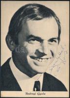 Bodrogi Gyula (1934-) színész aláírása az őt ábrázoló nyomtatott fotón