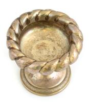 Ezüst(Ag) talpas kínáló, jelzett, m: 7 cm, d: 7,5 cm, nettó: 60 g