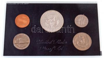 Amerikai Egyesült Államok 1968S 1c-1/2$ (5xklf) eredeti dísztokban T:PP 
USA 1968S 1 Cent - 1/2 Dol...