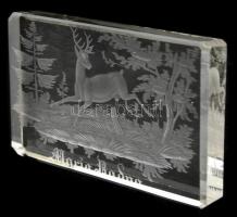 Maria Radna felirattal, erdei részlettel és szarvas figurával csiszolt üveg nehezék, apró karcolások...