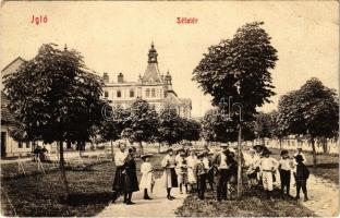 1910 Igló, Zipser Neudorf, Spisská Nová Ves; Sétatér. W. L. Bp. 2792. / promenade, street view (EK)