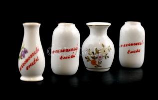 Vegyes 4 db mini porcelán váza tétel, közte 3 db Hollóházi Hajdúszoboszlói Emlék vázácskával, matricás-kézzel festett, jelzettek, egy jelzés nélkül, apró kopásnyomokkal, m: 5 cm