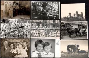 144 db nagyrészt RÉGI fotó és fotó képeslap: családi, portrék, gyerekek / 144 mostly pre-1950 photos and photo postcards: family, children, portraits