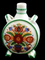 Zsolnay porcelán kulacs, kézzel festett/matricás, jelzett, kis kopásokkal, m: 8 cm