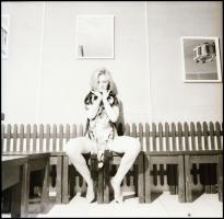 cca 1979 Minden jól ki van találva, Menesdorfer Lajos (1941-2005) budapesti fotóművész hagyatékából,...