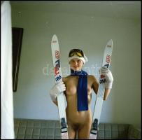 cca 1987 Nincs két egyforma, Menesdorfer Lajos (1941-2005) budapesti fotóművész hagyatékából, 7 db v...