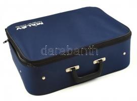 MALÉV retro koffer, műanyag váz, műszálas borítás, cipzáras, jó állapotban, 37x46x15 cm