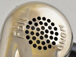 cca 1940 Régi fodrászkellékek: hajszárító működőképes állapotban, hajsütővas melegítővel