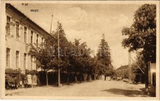 Huszt, Chust, Khust; Mestanská skola / Bürgerschule / Polgári iskola. Ignac Alexander kiadása / street view, school