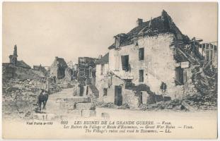 Vaux, Les Ruines de la Grande Guerre / WWI military, village ruins and the road to Essommes
