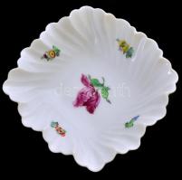 6 db Nymphenburg mokkás csésze aljjal, matricás, jelzett, apró kopásokkal + tálka