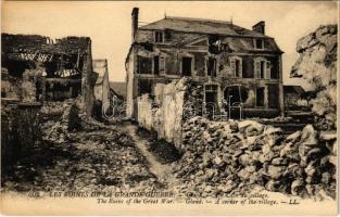 Gland, Un Coin au village. Les Ruines de la Grande Guerre / WWI French military, ruins of the Great War, a corner of the village