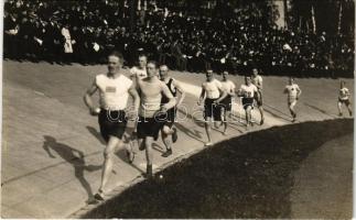 Running race in Stockholm. Wilhelm Lamm photo