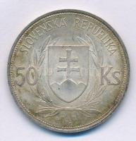 Szlovákia 1944. 50K Ag "Függetlenség 5. évfordulója" T:2,2- patina
Slovakia 1944. 50 Koru...