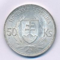 Szlovákia 1944. 50K Ag "Függetlenség 5. évfordulója" T:2 patina
Slovakia 1944. 50 Korun A...