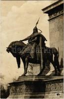 1926 Budapest XIV. Millenniumi emlékmű, Árpád szobor