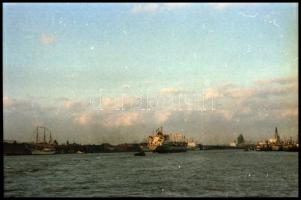 cca 1976-1981 Kína kb. 460 db negatívfilm kocka