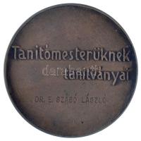 Mikus Sándor (1903-1982) 1974. "Dr. Rubányi Pál professzor 1974 / Tanítómesterüknek tanítványai...