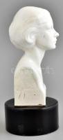 Aeck? jelzéssel: Art deco kerámia női büszt. Mázas kerámia, jelzett, kis lepattanással, mázrepedések...