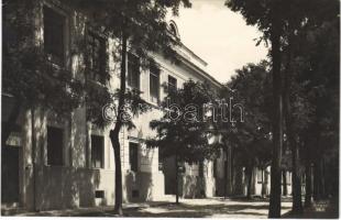 1941 Baja, M. kir. állami női felső kereskedelmi iskola. Csermák és Schweger kiadása (EK)