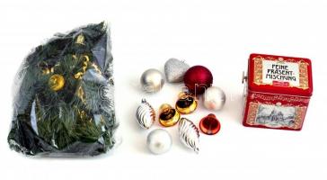 Karácsonyi vegyes tétel: zenélő fém doboz, 10 db akasztható dísz, 3m-es fenyő girland