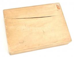 Stühmer fa doboz, alján sérült, 19x25,5x5 cm