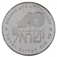 Izrael 1988. Izrael 40 éves Ag emlékérem eredeti dísztokban, tanúsítvánnyal (26g/0.935/37mm) T:PP fo. Israel 1988. Israel s 40th Anniversary Ag commemorative medallon in original case, with certificate (26g/0.935/37mm) C:PP spotted