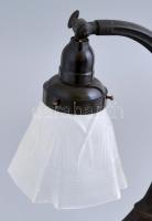 Szecessziós öntöttvas asztali lámpa eredeti szecessziós üveg búrával, m: 33 cm