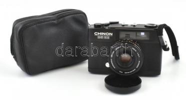 Chinon 35EE fényképezőgép, Chinonex Color Lens f/2,7. 38mm objektívvel, tokban.