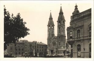 1941 Pápa, Református templom és kollégium, tér, Jászberényi László fodrász üzlete