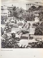 Robeson, Paul: Itt állok... 
Bp., 1958. Európa Könyvkiadó. 191+(1) p. Egészoldalas és szövegközti f...