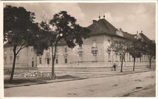 1930 Székesfehérvár, téli gazdasági iskola + NAGYKANIZSA-BUDAPEST 8 So. Stpl