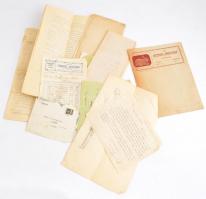 cca 1900-1940 báró Lipthay családhoz kapcsolódó okmányok gyűjteménye. Számlák, levelek, hivatalos iratok, házinyúltenyészet számla