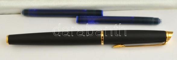 Waterman töltőtoll Betonút felirattal, 2 dbtintapatronnal, eredeti dobozában + Waterman 8 db tintapa...