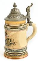 XIX: sz. vége: Bécsi fajansz kupa, ón fedéllel. Kézzel festett, formaszámmal. / Vienna, fayance cup with tin lid. m: 18 cm