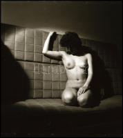 cca 1985 A nők csodálata, Menesdorfer Lajos (1941-2005) budapesti fotóművész hagyatékából, 6 db vint...