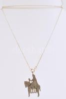 Ezüst lánc lovas medállal. Jelzett, 4,58 g